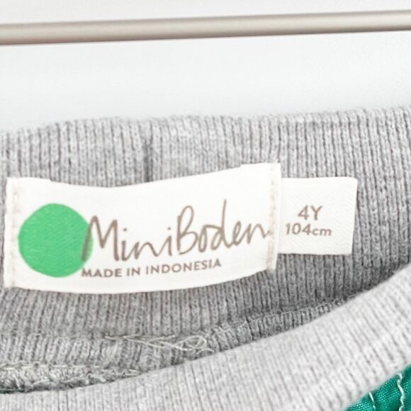 Mini Boden techno shorts - Picture 4 of 4